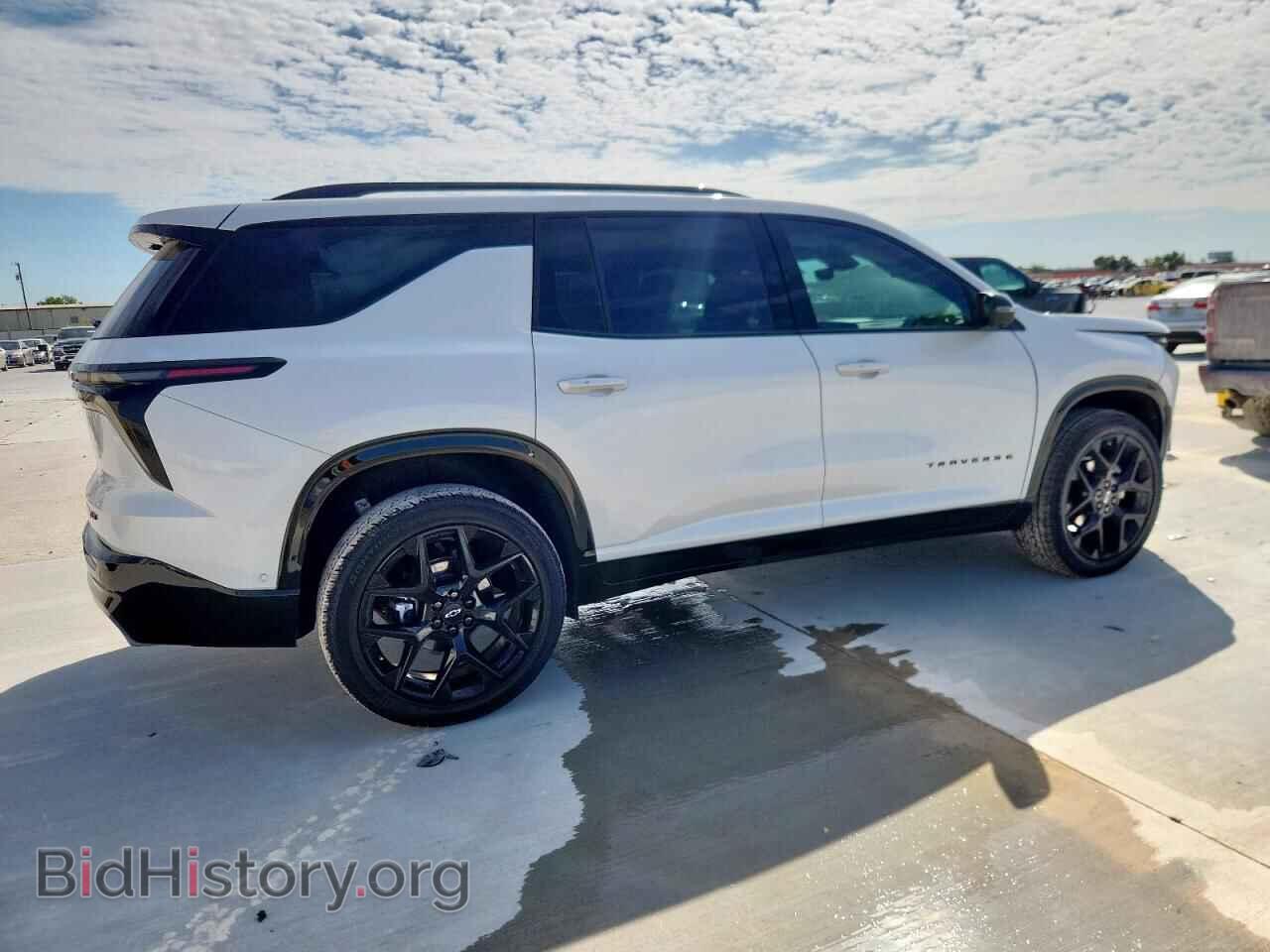 2025 CHEVROLET TRAVERSE - VIN: 1GNERLRS3SJ190866 - Фото 3