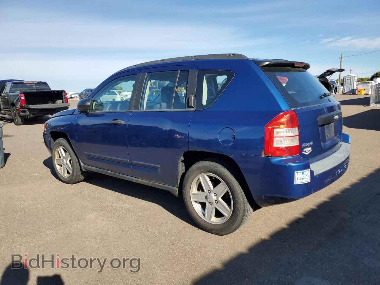 2009 JEEP COMPASS - VIN: 1J4FF47B19D200747 - Фото 2