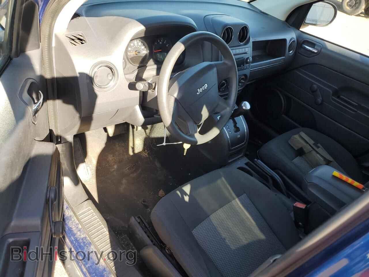 2009 JEEP COMPASS - VIN: 1J4FF47B19D200747 - Фото 8