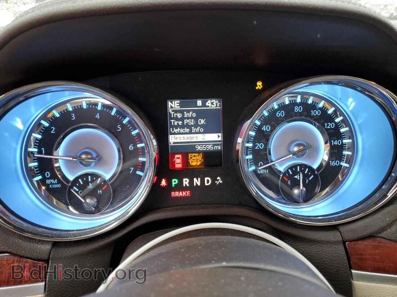 2011 CHRYSLER 300 - VIN: 2C3CA6CT5BH531457 - Фото 9