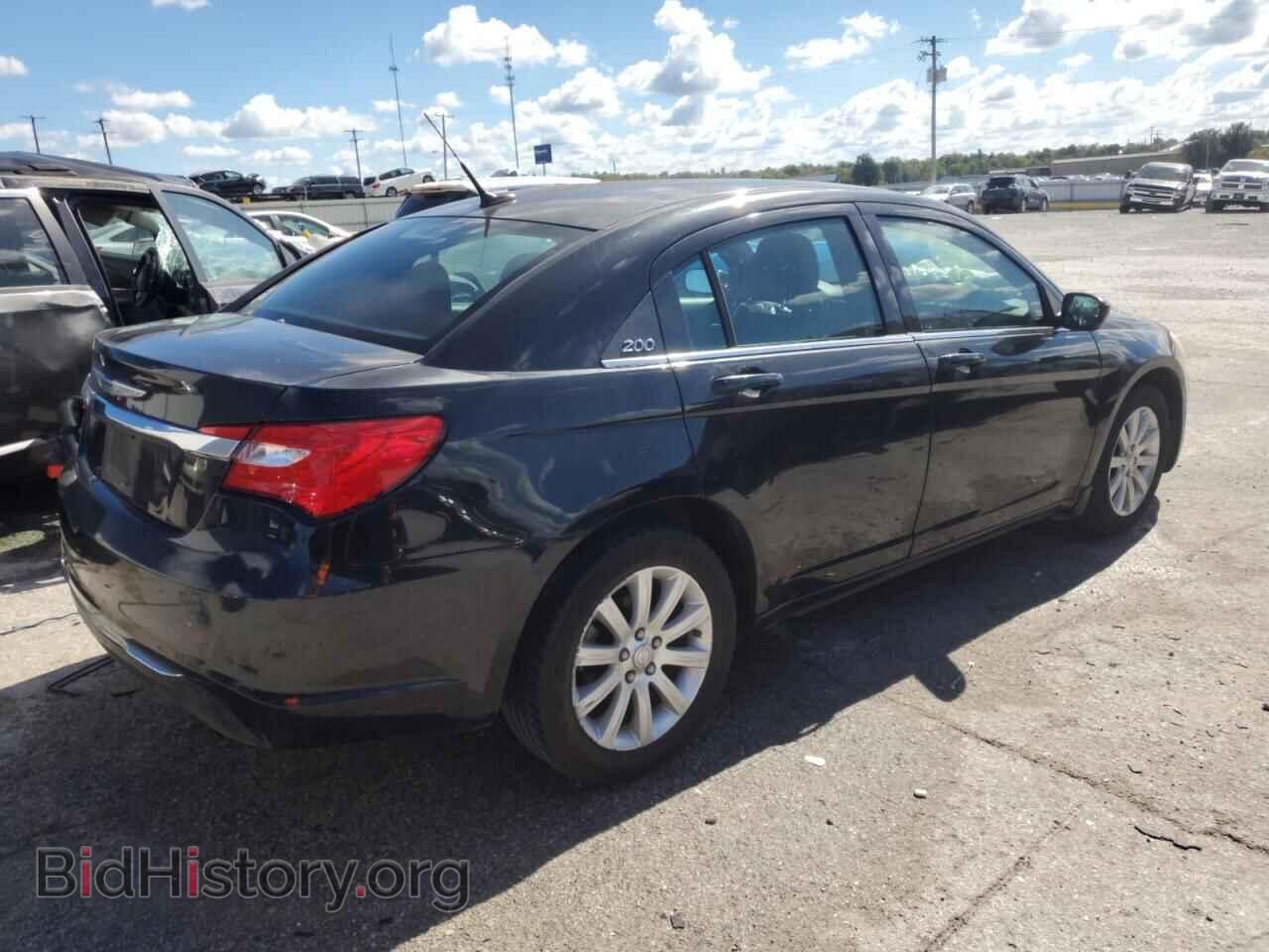 2011 CHRYSLER 200 - VIN: 1C3BC1FB5BN521594 - Фото 3