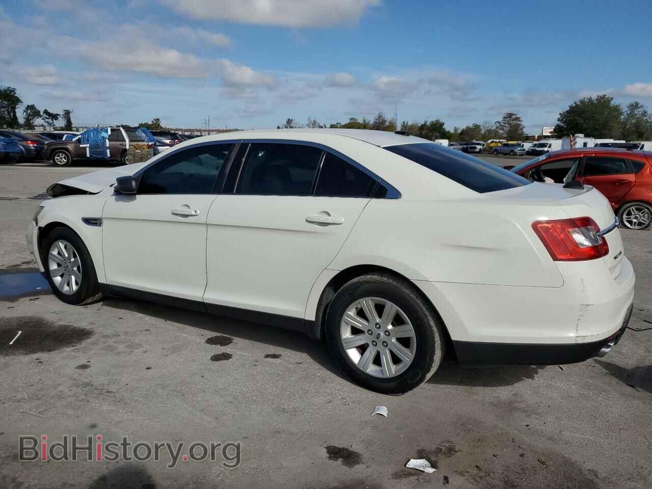 2012 FORD TAURUS - VIN: 1FAHP2DW2CG122000 - Photo 2