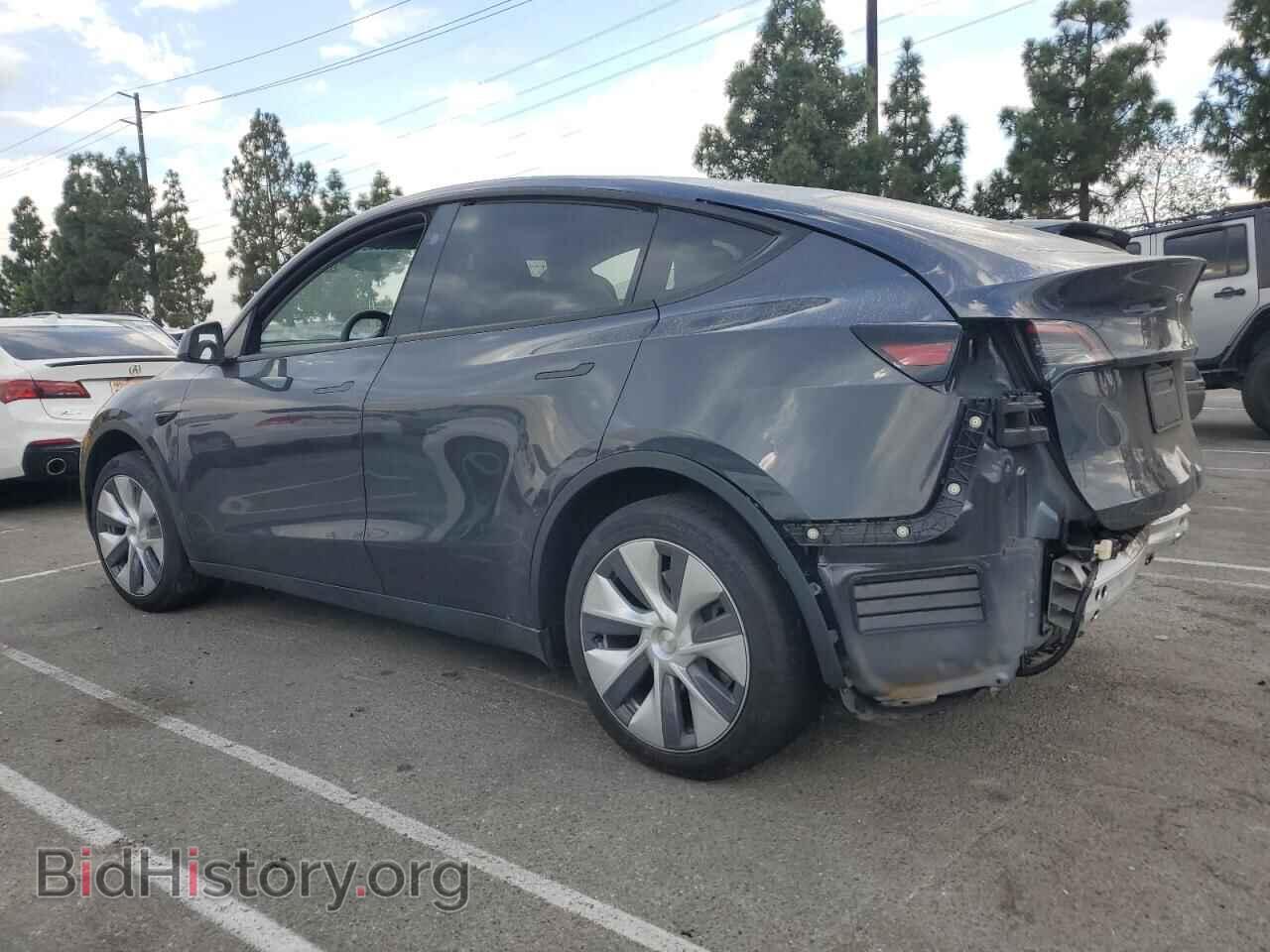 2024 TESLA MODEL Y - VIN: 7SAYGDED5RF076736 - Photo 2