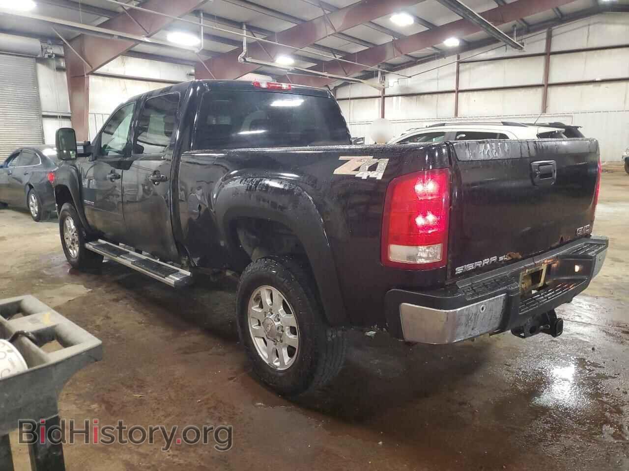 2011 GMC SIERRA - VIN: 1GT121C82BF113664 - Фото 2