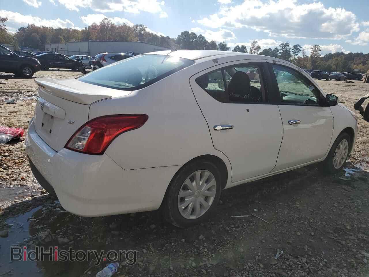 2017 NISSAN VERSA - VIN: 3N1CN7AP2HL874404 - Фото 3