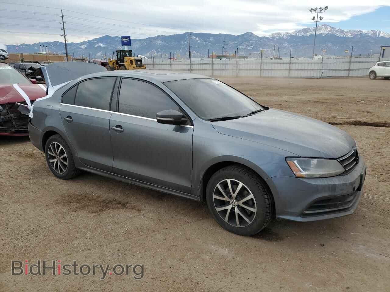 2017 VOLKSWAGEN JETTA - VIN: 3VWDB7AJ8HM205812 - Фото 4