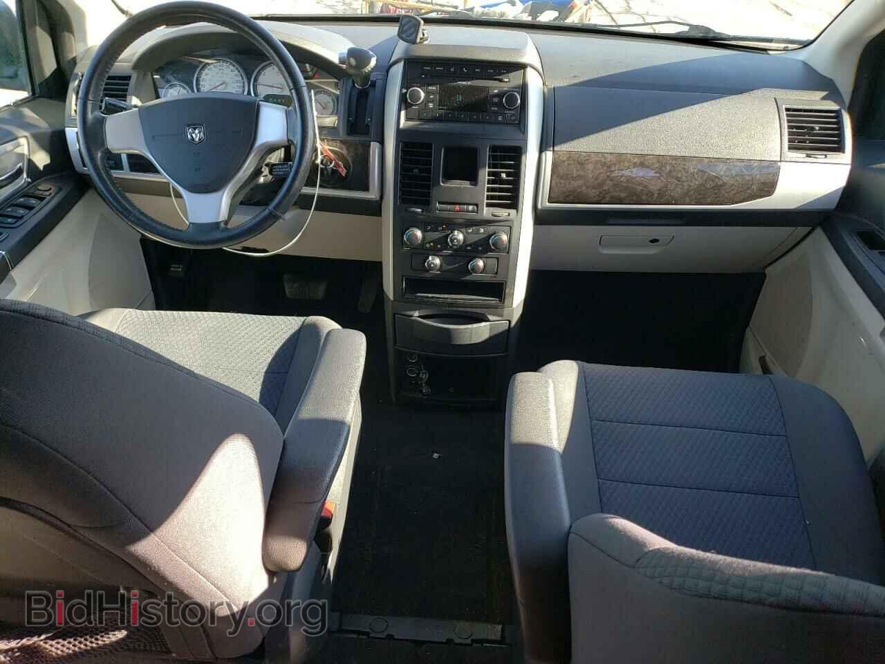 2010 DODGE CARAVAN - VIN: 2D4RN5D14AR106499 - Фото 8