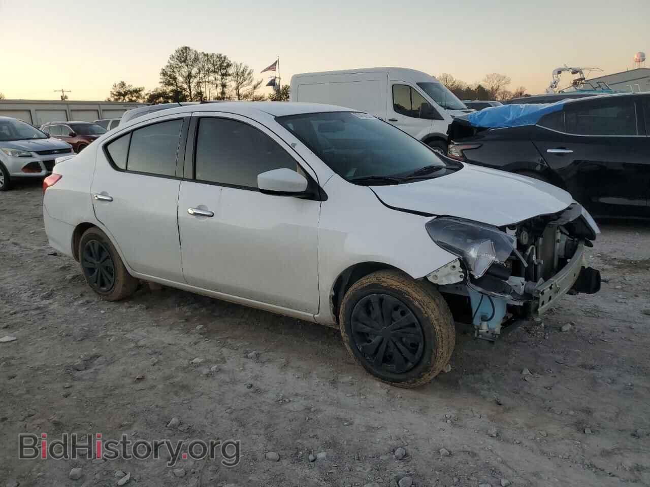 2017 NISSAN VERSA - VIN: 3N1CN7AP1HL856444 - Фото 4
