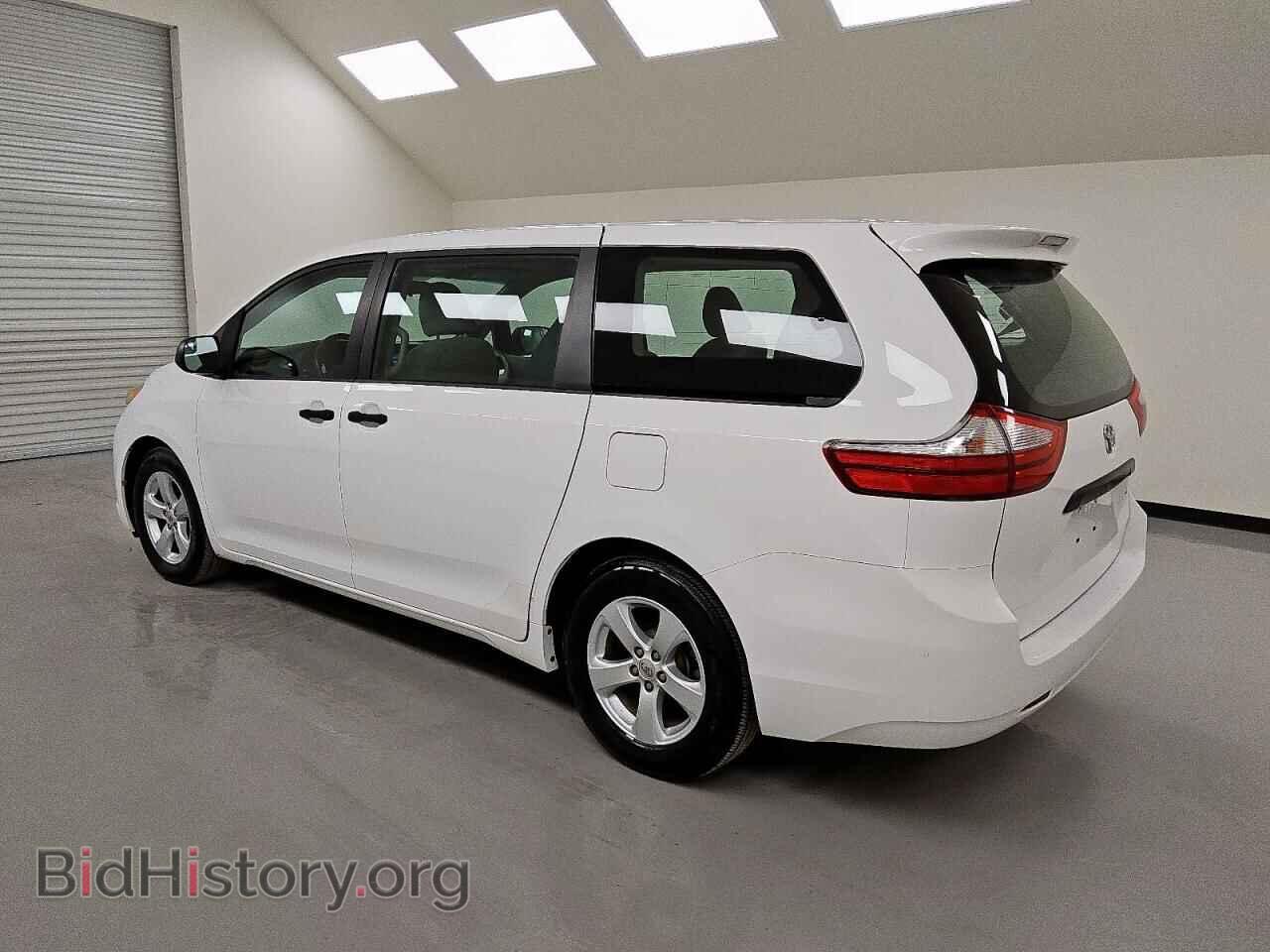 2016 TOYOTA All Models - VIN: 5TDZK3DC2GS708751 - Фото 2