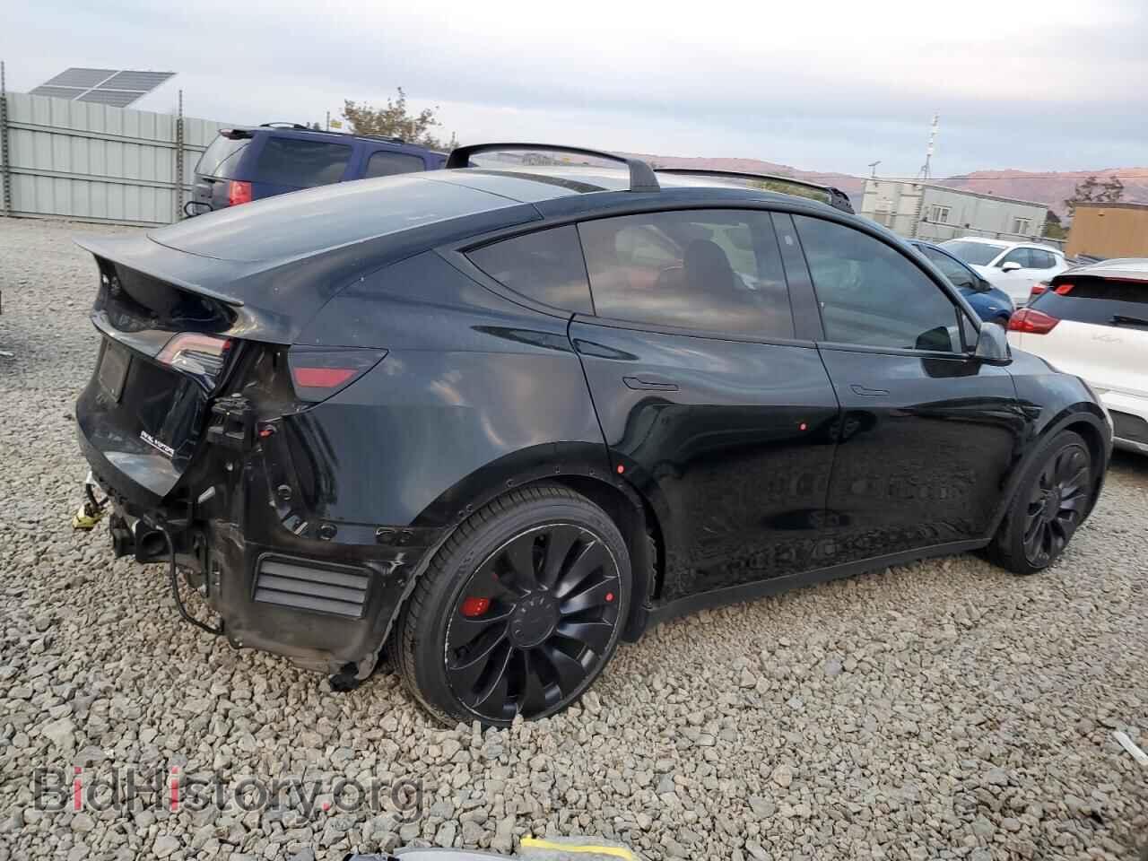 2022 TESLA MODEL Y - VIN: 7SAYGDEF9NF329522 - Photo 3