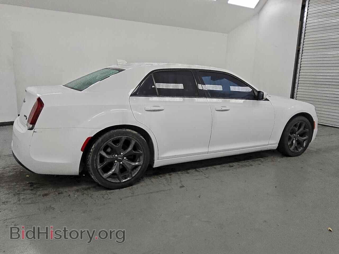 2021 CHRYSLER 300 - VIN: 2C3CCABG7MH525695 - Фото 3