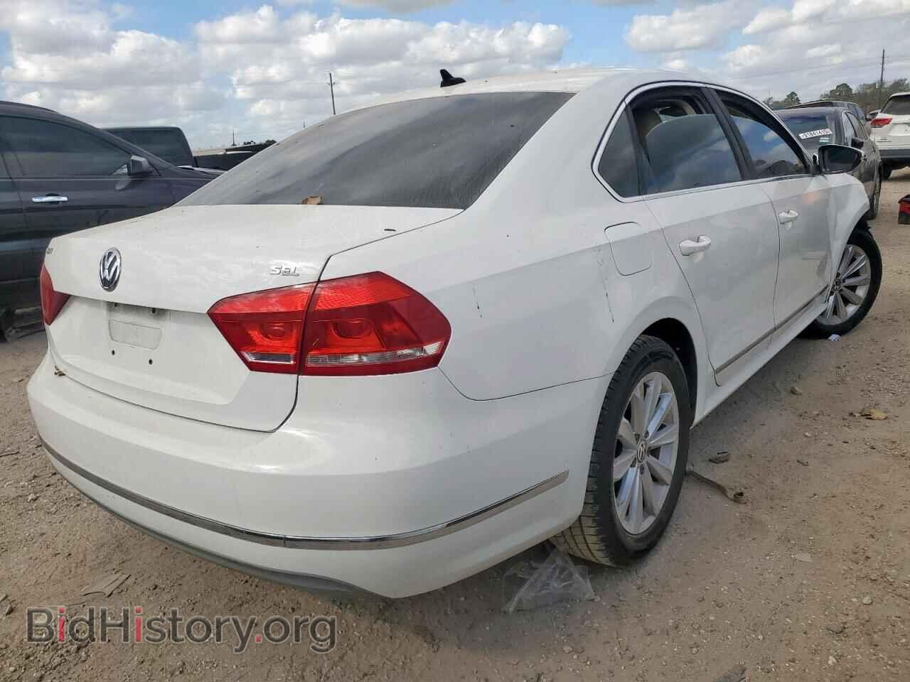 2012 VOLKSWAGEN PASSAT - VIN: 1VWCH7A34CC067241 - Фото 3