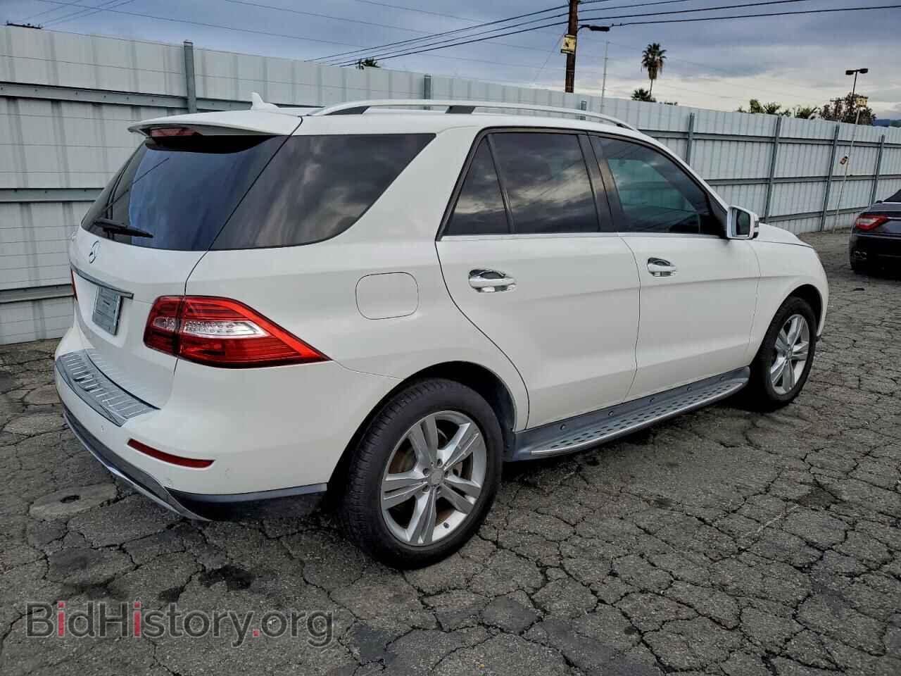 2014 MERCEDES-BENZ M-CLASS - VIN: 4JGDA5JB2EA411053 - Фото 3