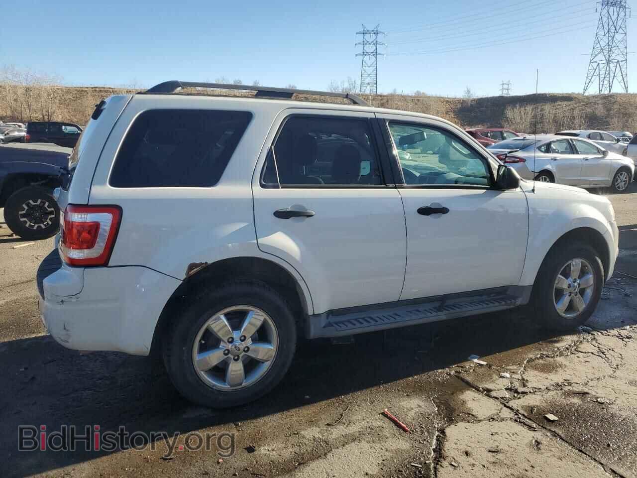 2010 FORD ESCAPE - VIN: 1FMCU9DG9AKA70806 - Фото 3