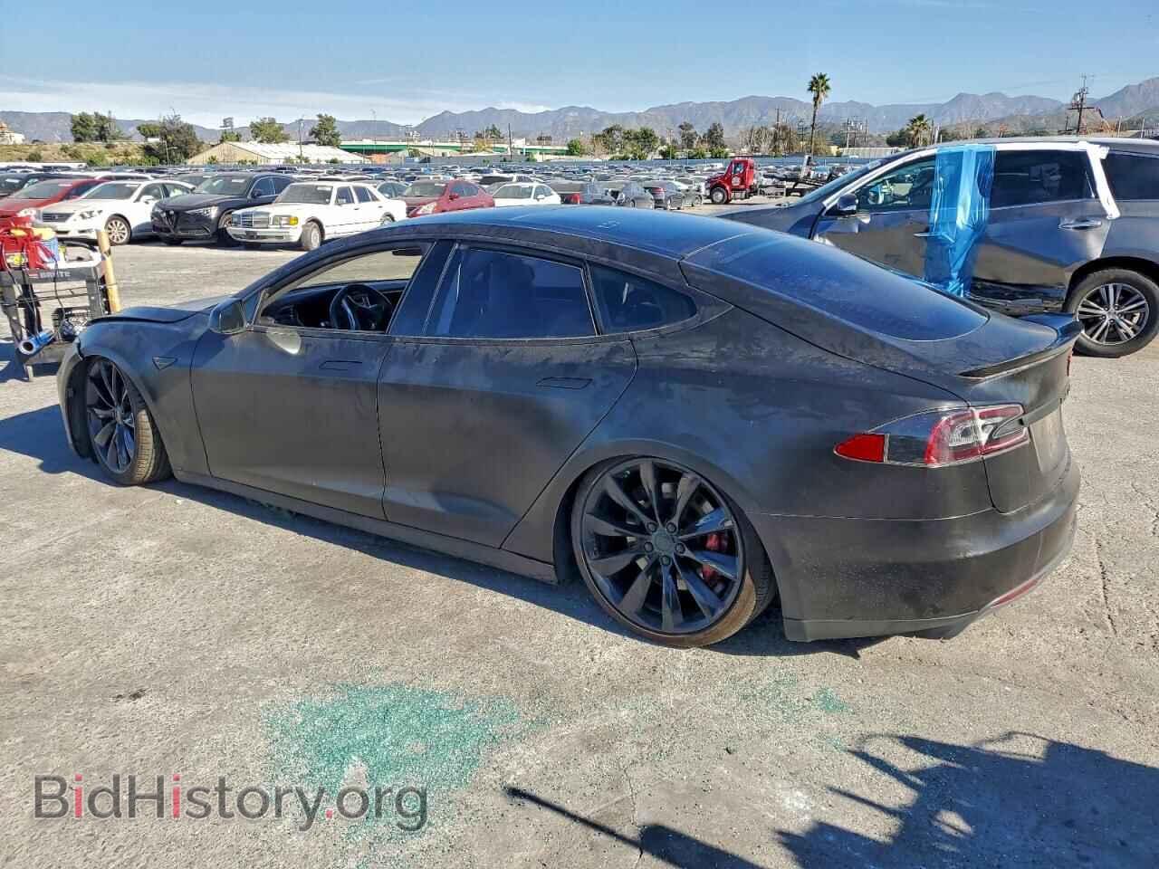 2015 TESLA MODEL S - VIN: 5YJSA1E16FF120263 - Photo 2