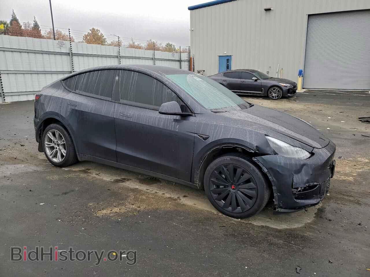2024 TESLA MODEL Y - VIN: 7SAYGDEE5RF070427 - Фото 4