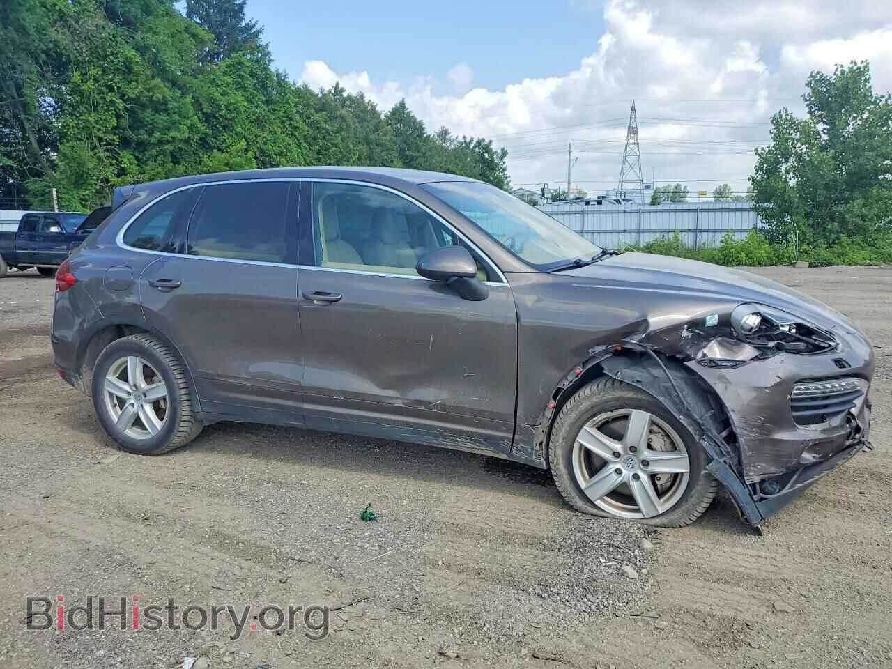 2011 PORSCHE CAYENNE - VIN: WP1AB2A28BLA45231 - Photo 4