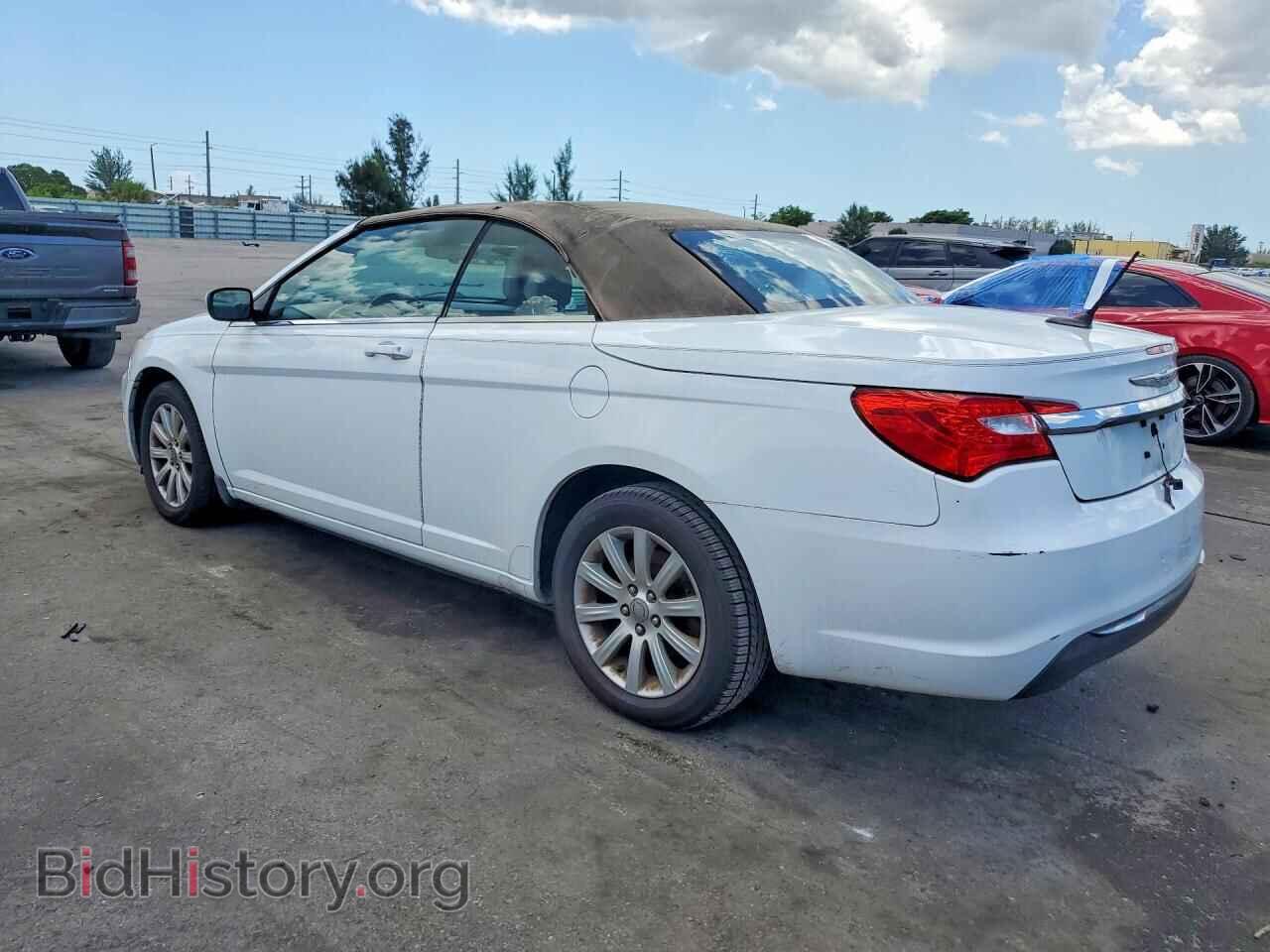 2012 CHRYSLER 200 - VIN: 1C3BCBEB8CN254122 - Фото 2