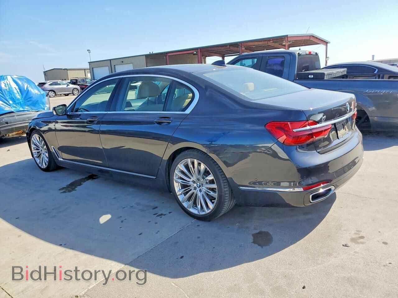 2017 BMW 7 SERIES - VIN: WBA7F0C35HGM21585 - Фото 2