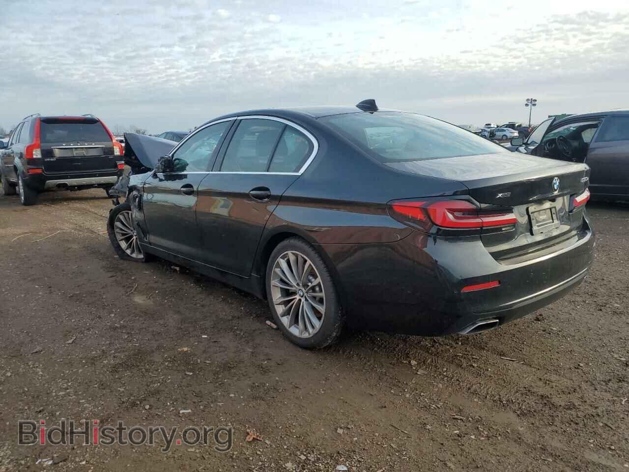 2021 BMW 5 SERIES - VIN: WBA33AG06MCF18103 - Фото 2