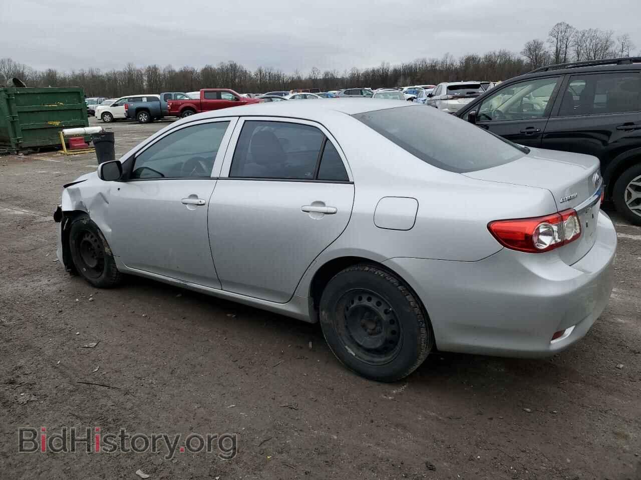 2013 TOYOTA COROLLA - VIN: 2T1BU4EE0DC981306 - Фото 2