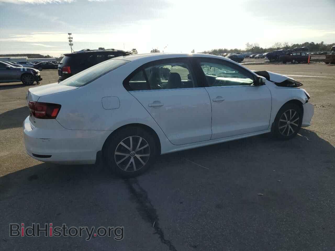 2017 VOLKSWAGEN JETTA - VIN: 3VWDB7AJ3HM383000 - Фото 3