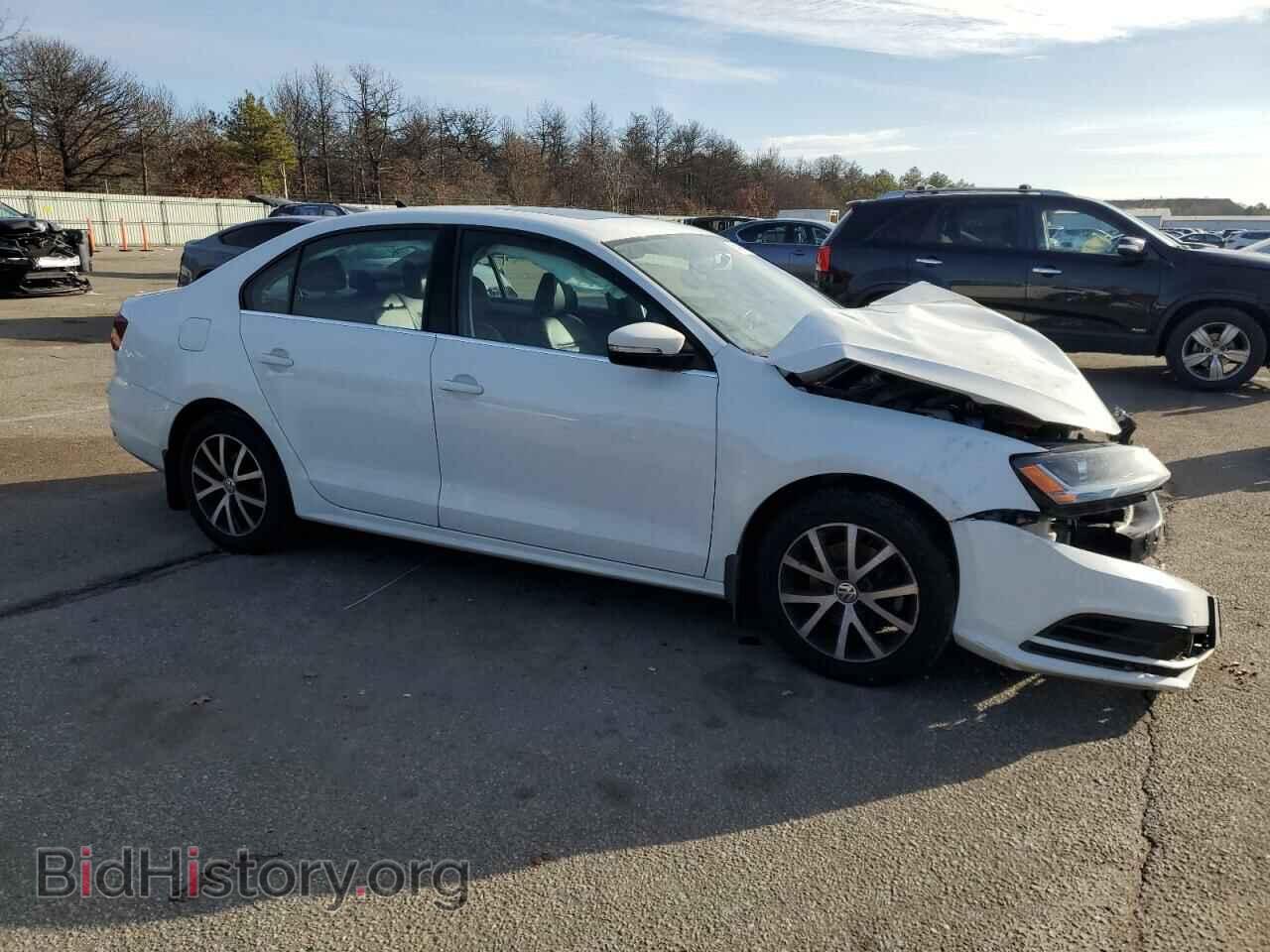 2017 VOLKSWAGEN JETTA - VIN: 3VWDB7AJ3HM383000 - Фото 4