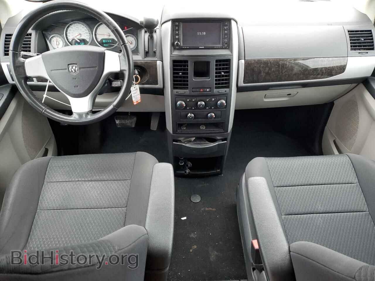 2010 DODGE CARAVAN - VIN: 2D4RN5D12AR439560 - Фото 8