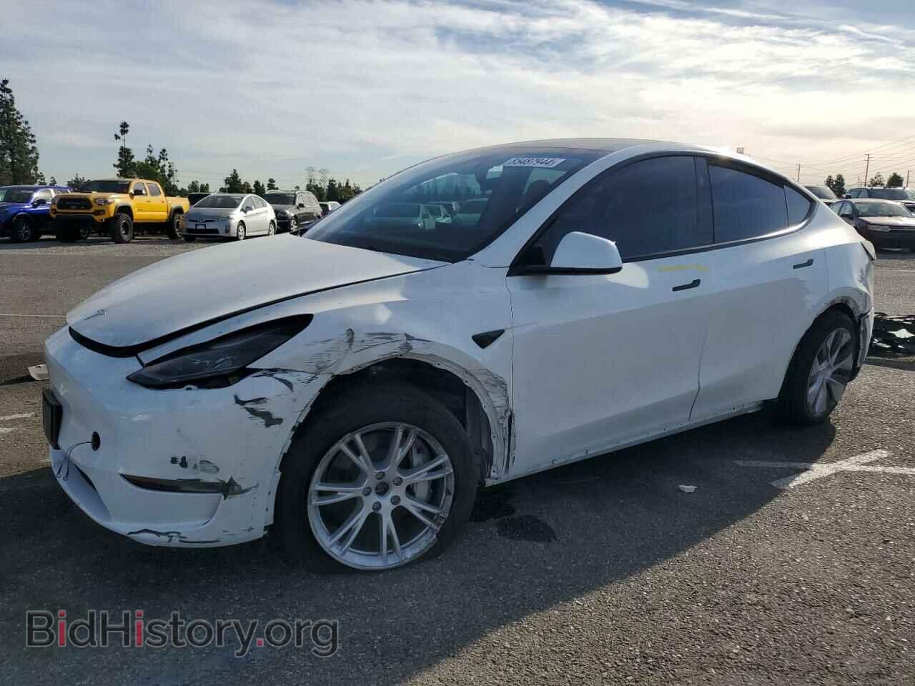 Photo 7SAYGAEE2PF832009 - TESLA MODEL Y 2023