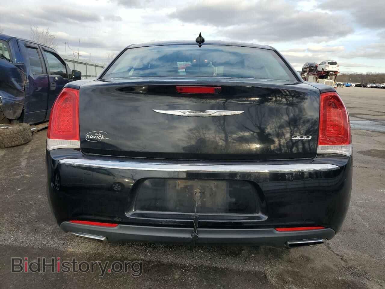 2015 CHRYSLER 300 - VIN: 2C3CCAAG4FH802436 - Фото 6