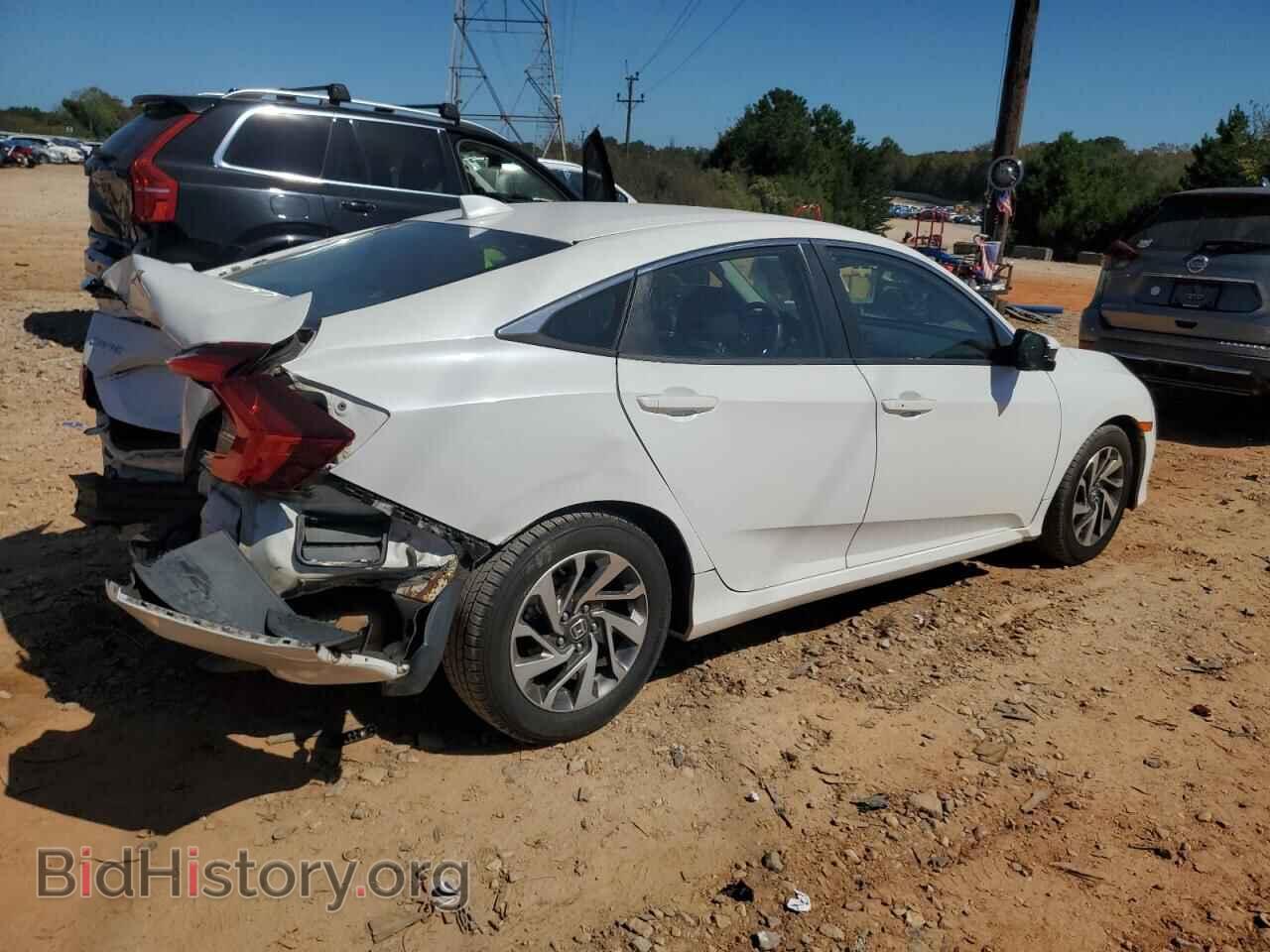 2018 HONDA CIVIC - VIN: 19XFC2F74JE044254 - Фото 3