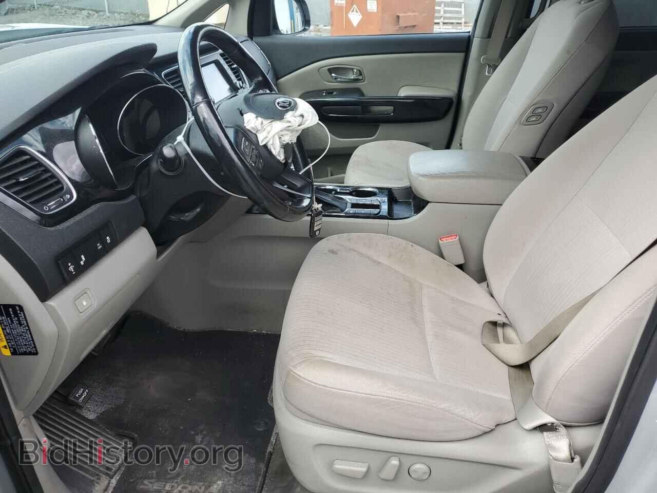 2020 KIA All Models - VIN: KNDMC5C15L6562004 - Photo 7