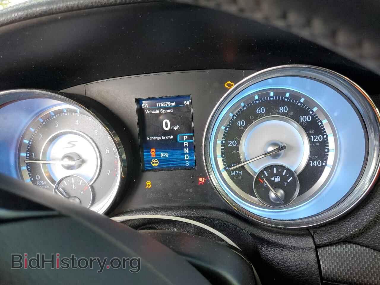 2014 CHRYSLER 300 - VIN: 2C3CCAGG9EH331454 - Фото 9