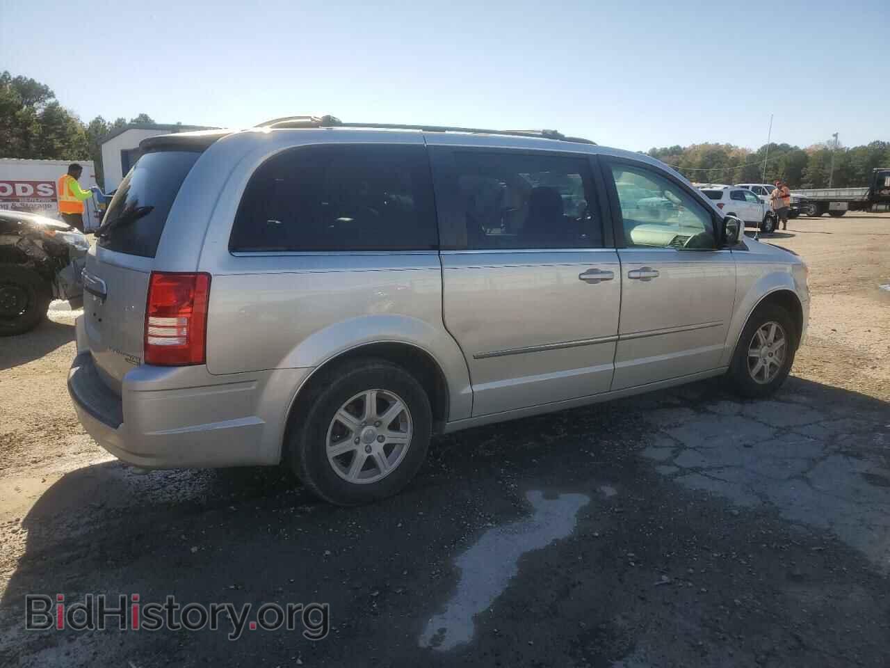 2010 CHRYSLER MINIVAN - VIN: 2A4RR8D13AR436874 - Photo 3