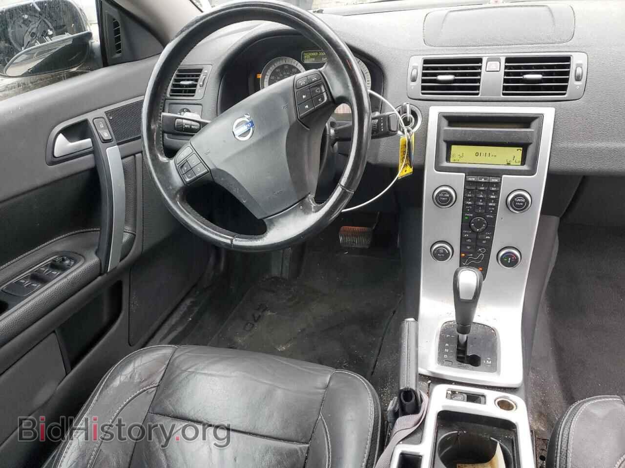 2011 VOLVO C70 - VIN: YV1672MC2BJ115633 - Фото 8