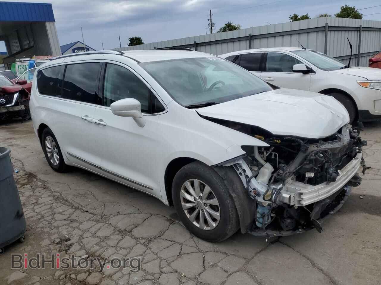 2018 CHRYSLER PACIFICA - VIN: 2C4RC1EG5JR144287 - Фото 4