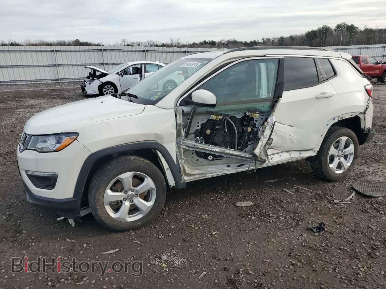 Photo 3C4NJDBB7LT145634 - JEEP COMPASS 2020