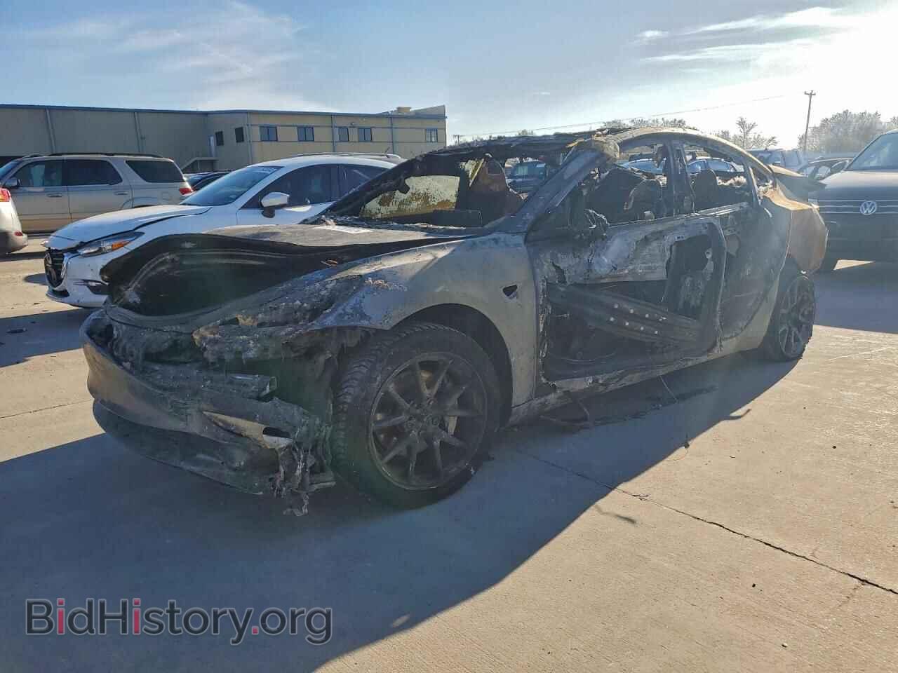 Фотография 5YJ3E1EA6JF025803 - TESLA MODEL 3 2018