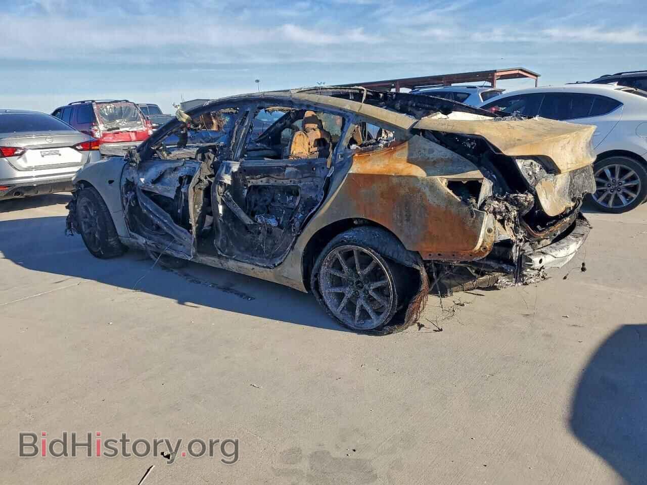 2018 TESLA MODEL 3 - VIN: 5YJ3E1EA6JF025803 - Photo 2