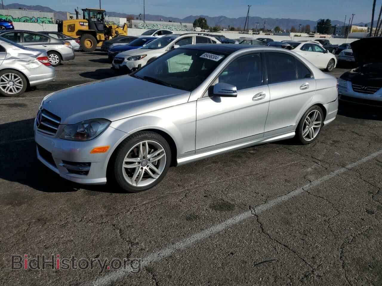 Фотография WDDGF4HB7EA962197 - MERCEDES-BENZ C-CLASS 2014