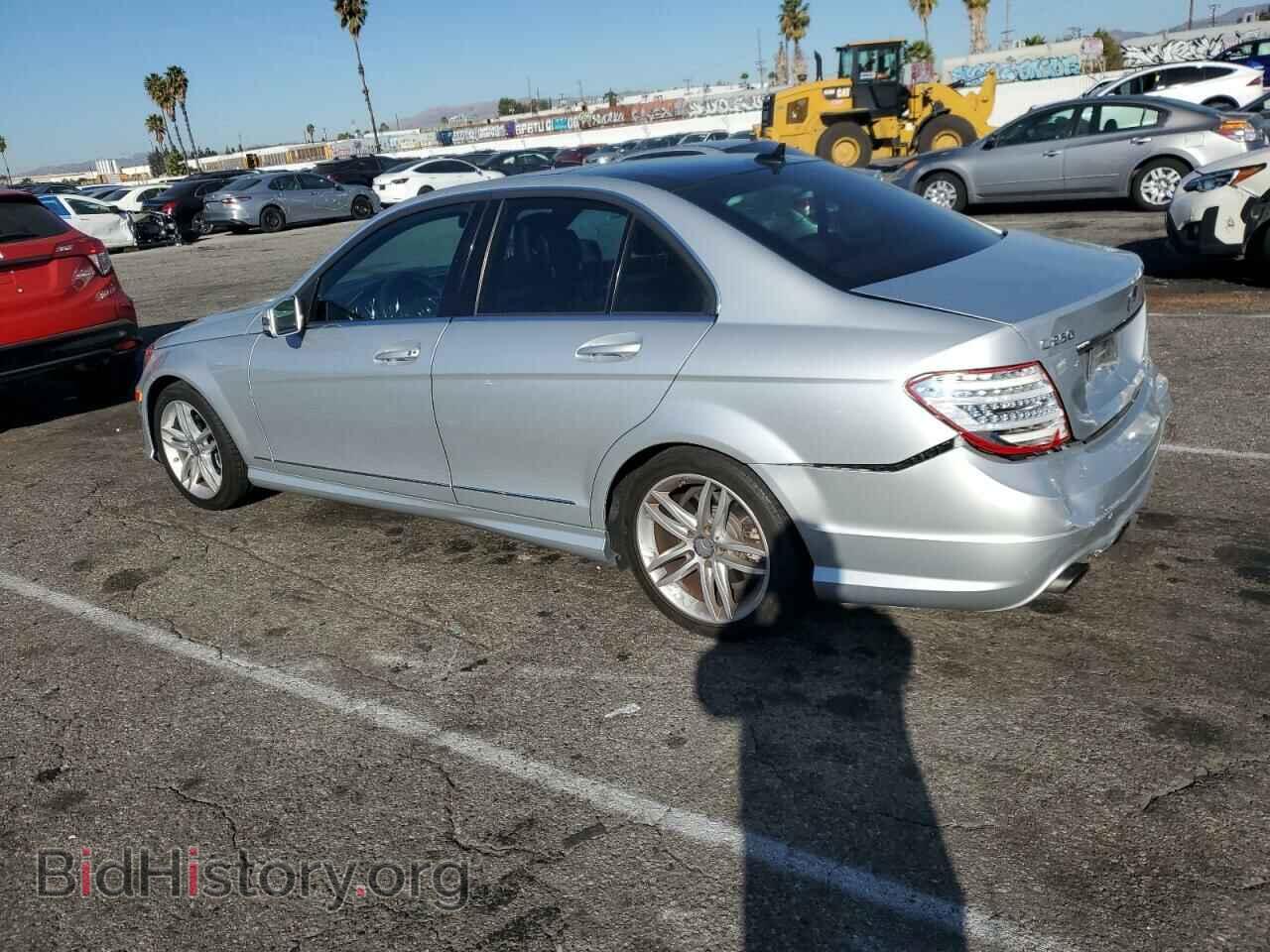 2014 MERCEDES-BENZ C-CLASS - VIN: WDDGF4HB7EA962197 - Фото 2