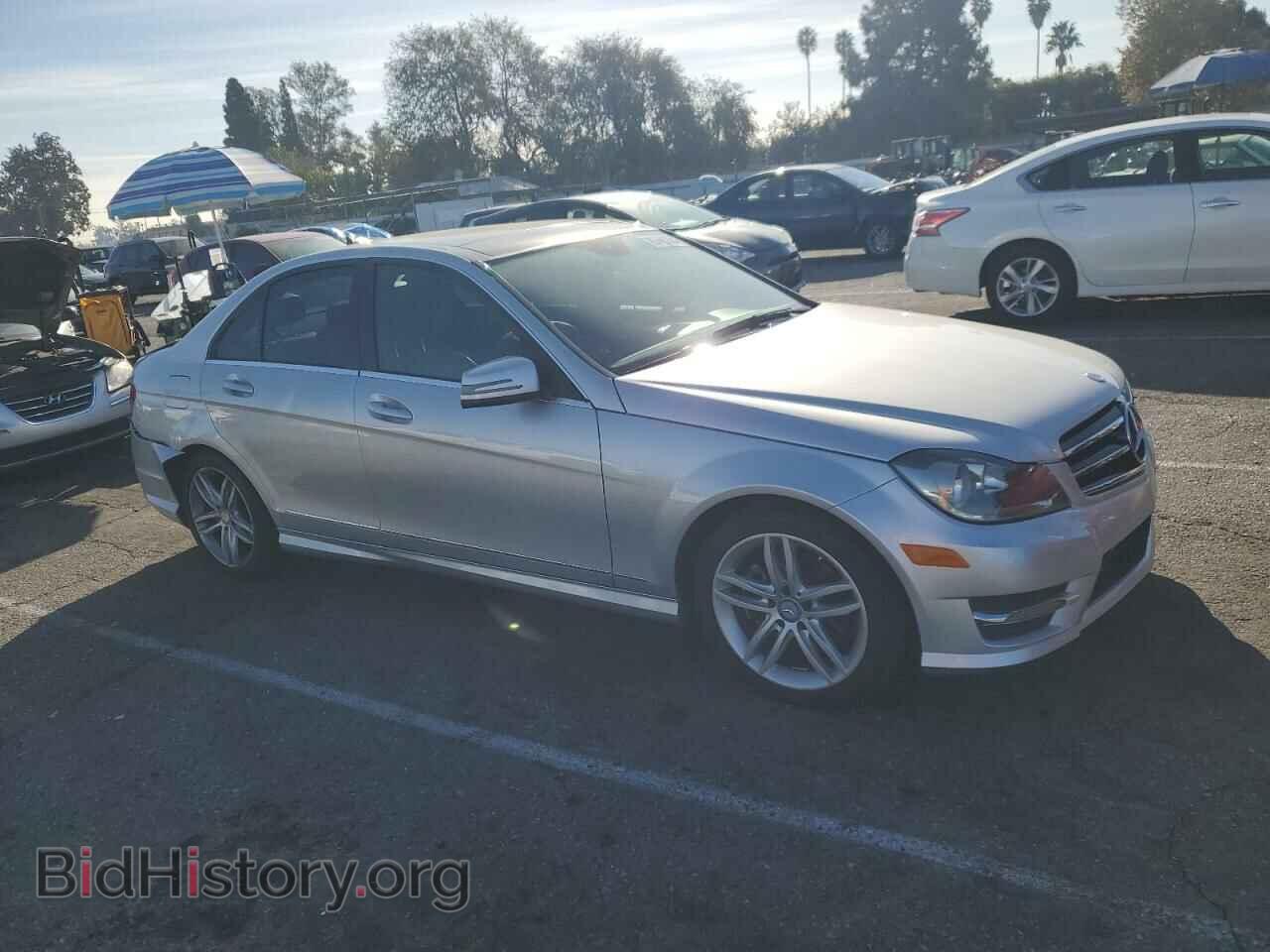 2014 MERCEDES-BENZ C-CLASS - VIN: WDDGF4HB7EA962197 - Фото 4