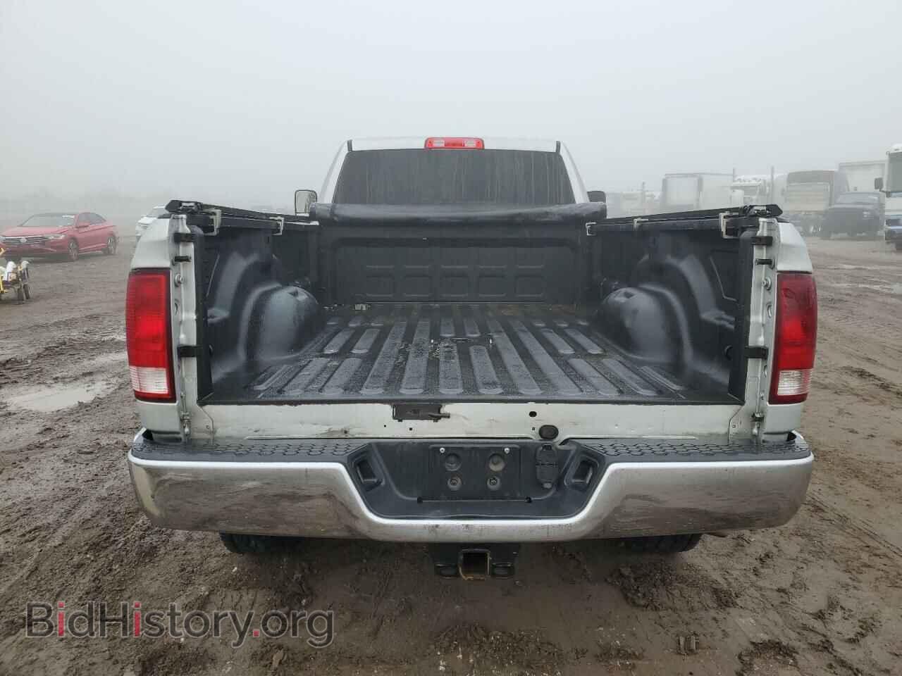 2018 RAM All Models - VIN: 3C6UR4HL4JG215351 - Photo 6
