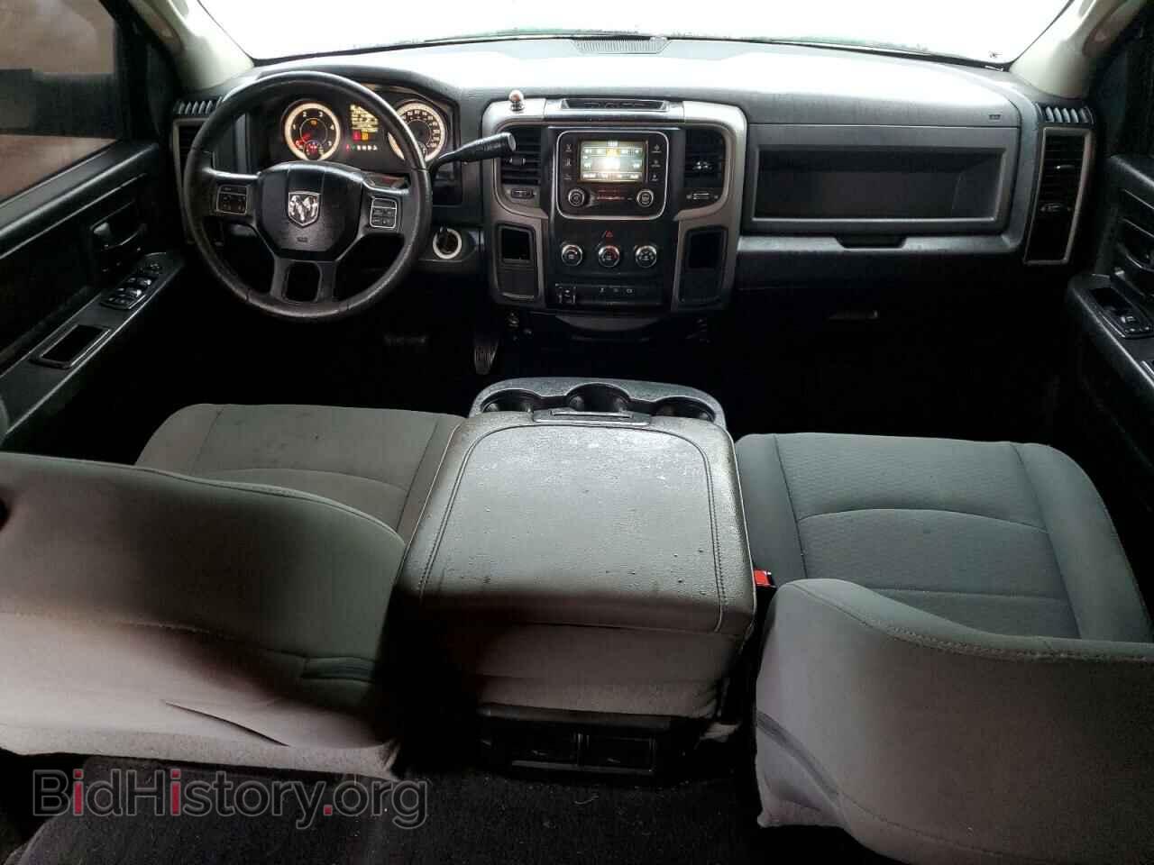 2018 RAM All Models - VIN: 3C6UR4HL4JG215351 - Photo 8