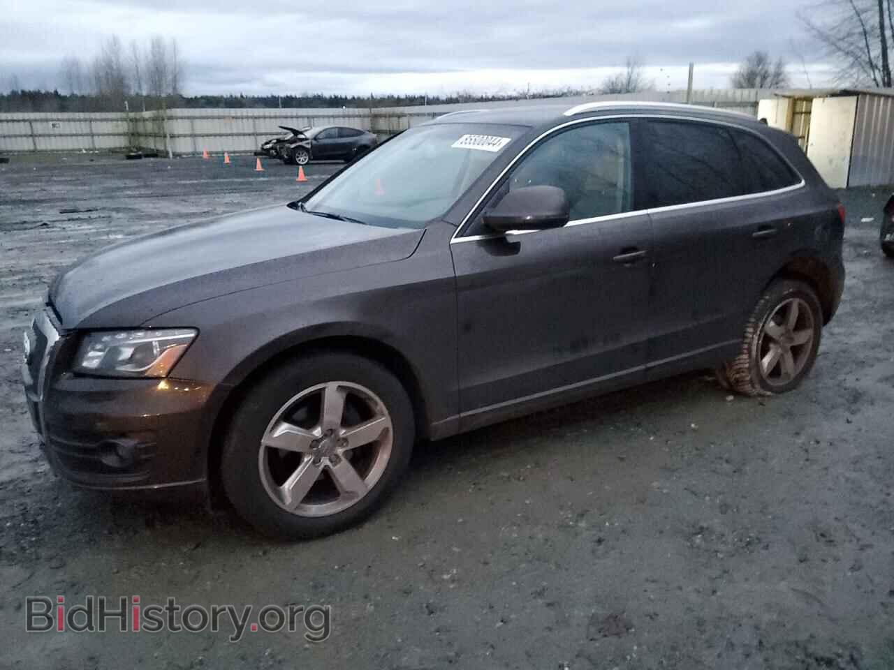 Фотография WA1LFAFP6CA136163 - AUDI Q5 2012