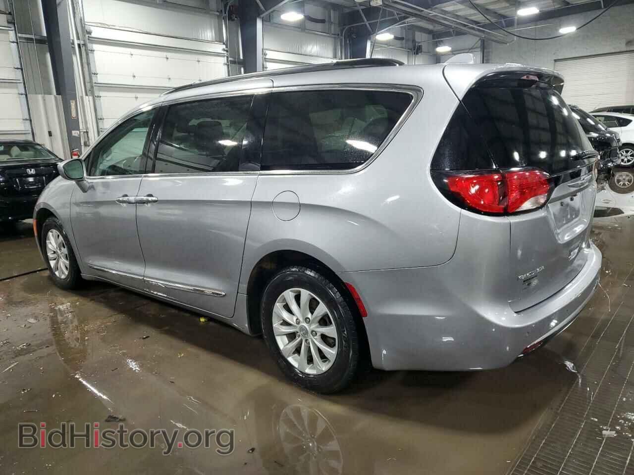 2017 CHRYSLER PACIFICA - VIN: 2C4RC1BG0HR620752 - Фото 2