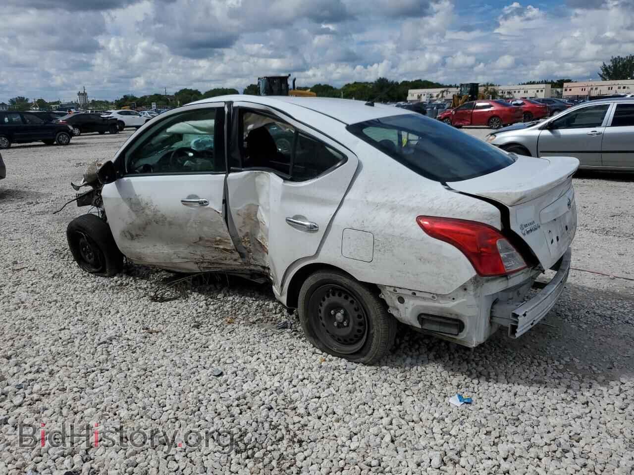 2019 NISSAN VERSA - VIN: 3N1CN7AP3KL831200 - Фото 2