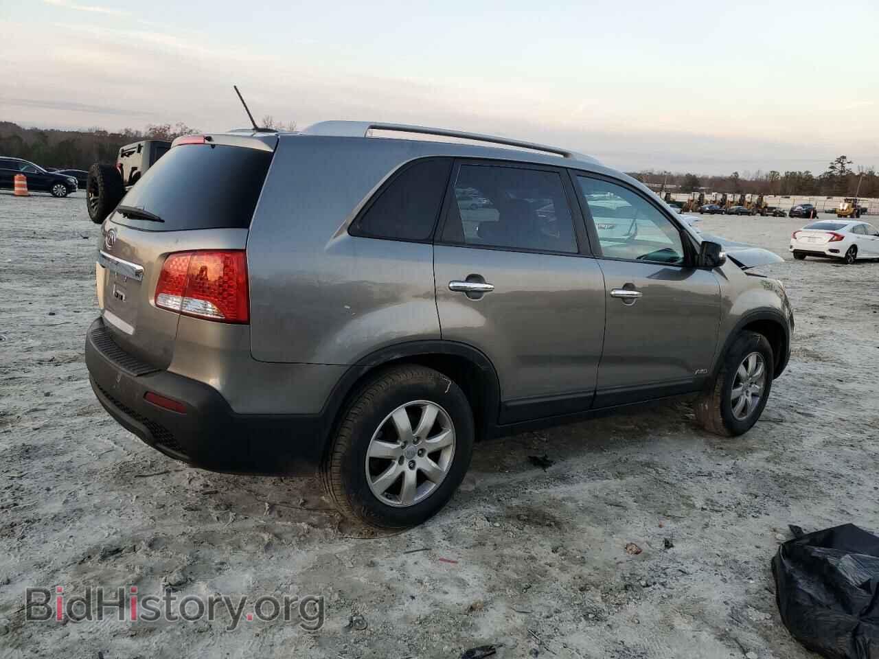 2012 KIA SORENTO - VIN: 5XYKTCA69CG256544 - Фото 3
