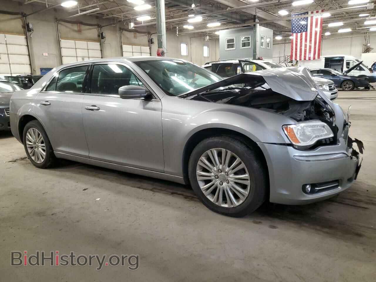 2014 CHRYSLER 300 - VIN: 2C3CCARG1EH211760 - Фото 4