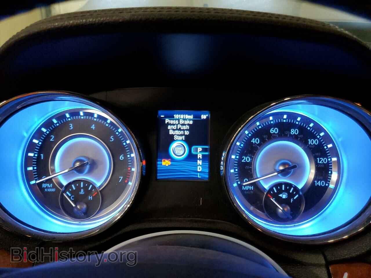 2014 CHRYSLER 300 - VIN: 2C3CCARG1EH211760 - Фото 9